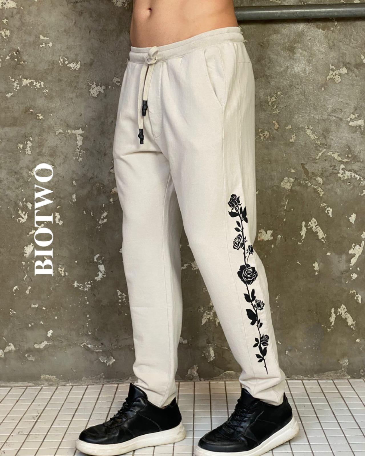 Calça estampada ramo