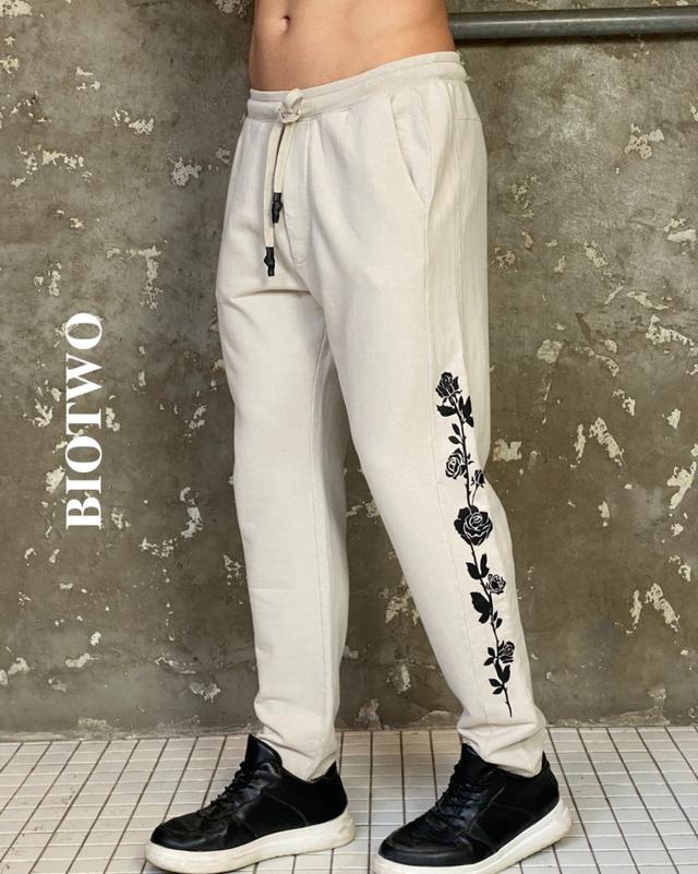 Calça estampada ramo