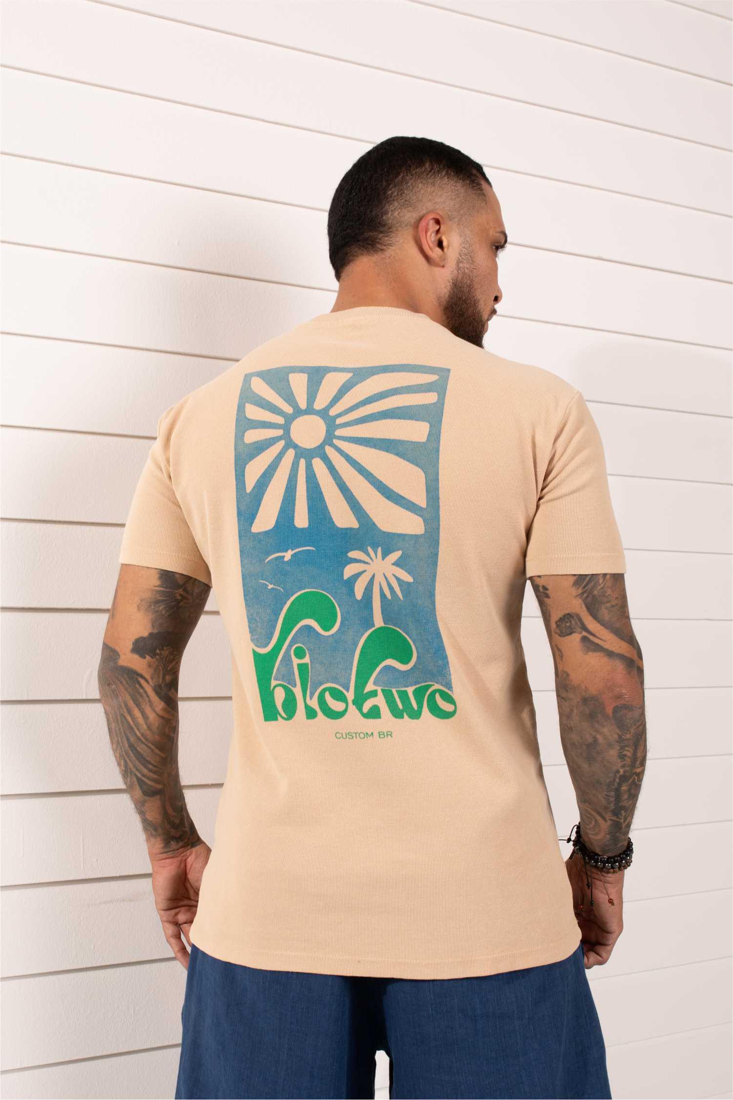 Camiseta regular estampa tropical